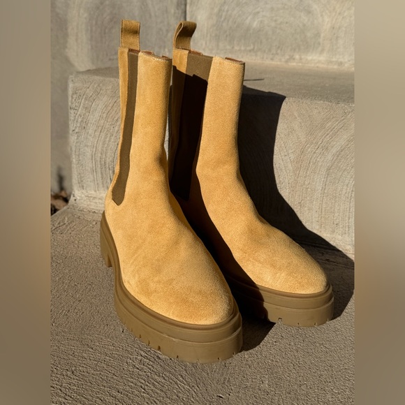 BA&SH CODA Suede Leather Chelsea Boots in Sand, sz 38 - Picture 3 of 9